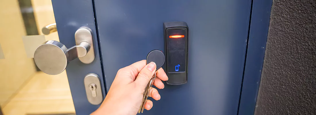Affordable Key Fob Lock Systems in Jacques-Cartier, QC