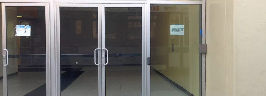Automatic Motion Sensor Door Service Near Me in Jacques-Cartier, QC