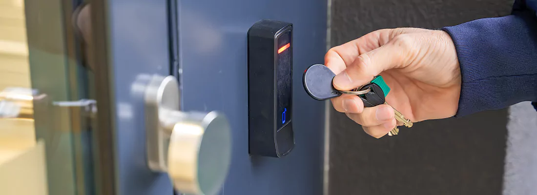 Commercial Key Fob Lock Systems in Jacques-Cartier, QC
