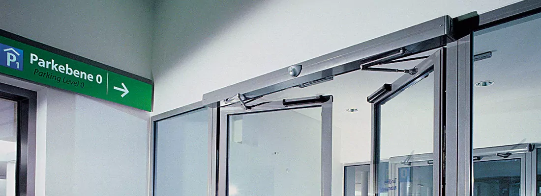 Home Depot Door Operator Service in Jacques-Cartier, QC