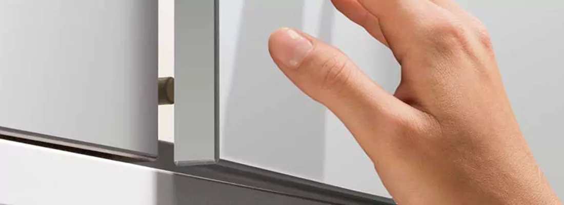 Professional Installation of Push to Open Door Systems in Jacques-Cartier, QC