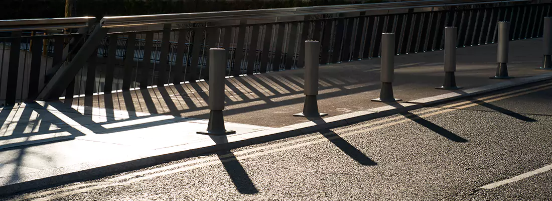 Retractable Driveway Post Repair Services in Jacques-Cartier, QC